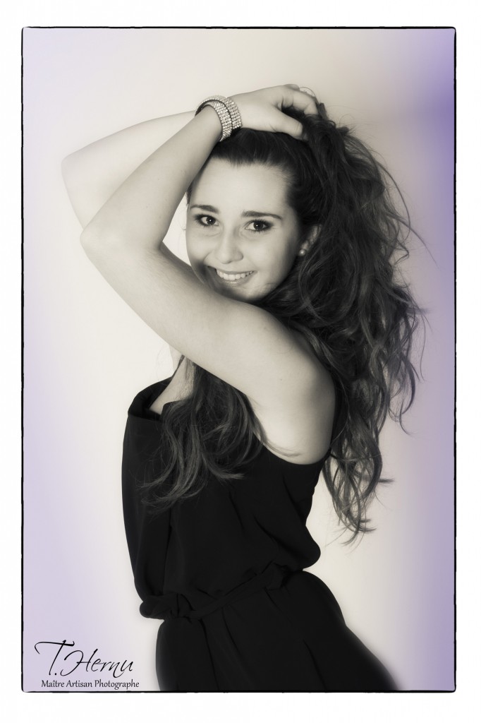 Qui n'a jamais rêvé d'immortaliser ses 17 ans, de la plus belle façon possible, Ne cherchez plus, et offrez-vous un véritable travail de professionnel réalisé par un maître Artisan !!